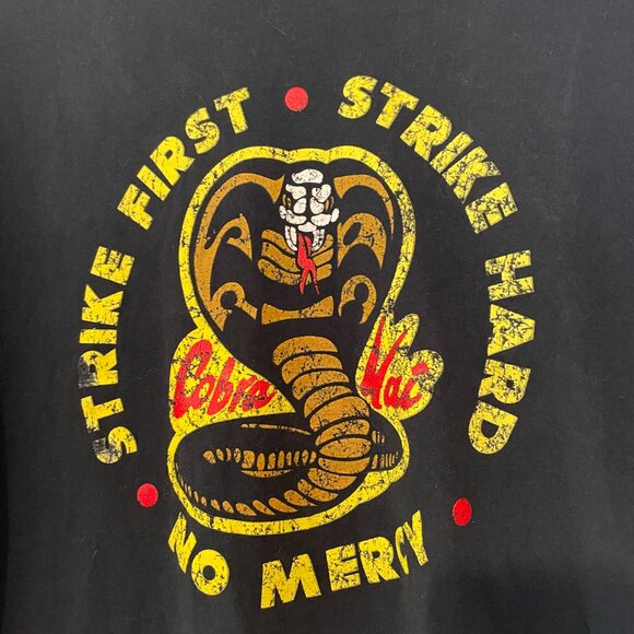 COBRA KAI Strike First Hard No Mercy T-Shirt Ripple Junction Mens Size Large - Picture 6 of 7